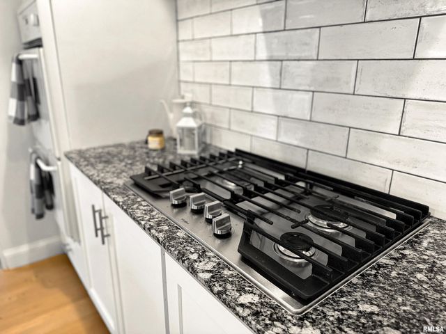 1013 W BEECH Street, Chillicothe, IL 61523