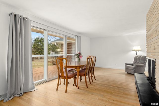 1013 W BEECH Street, Chillicothe, IL 61523