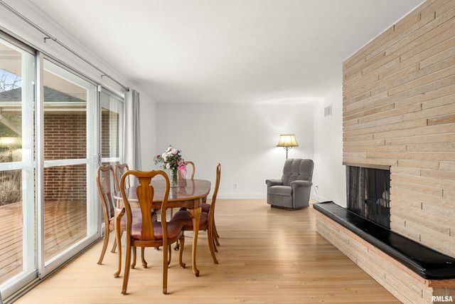 1013 W BEECH Street, Chillicothe, IL 61523