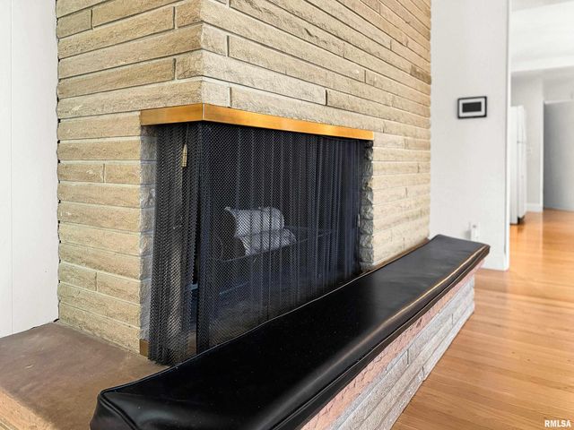 1013 W BEECH Street, Chillicothe, IL 61523