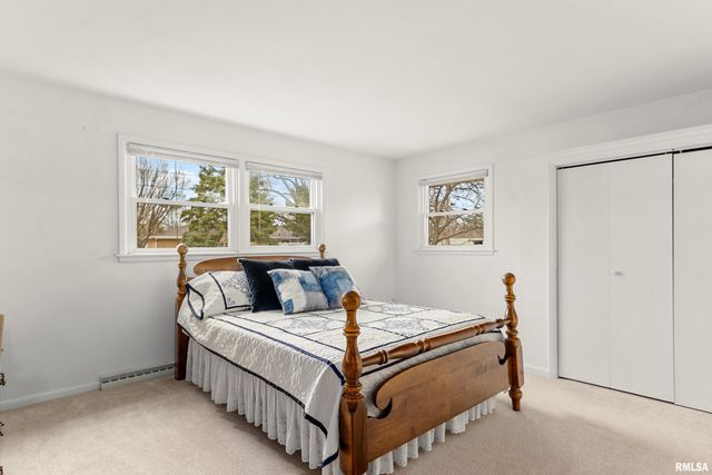 1013 W BEECH Street, Chillicothe, IL 61523