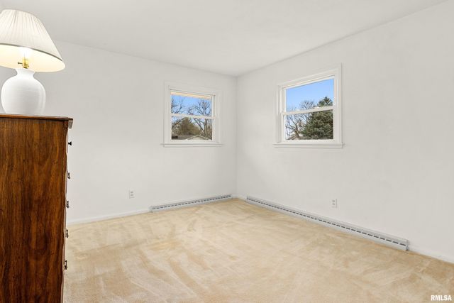 1013 W BEECH Street, Chillicothe, IL 61523