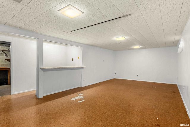 1013 W BEECH Street, Chillicothe, IL 61523