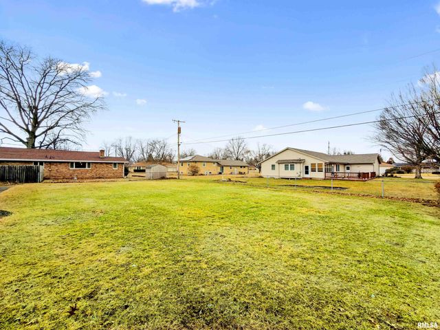 1013 W BEECH Street, Chillicothe, IL 61523