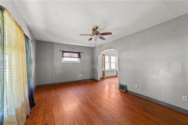 4109 W 50th Street, Cleveland, OH 44144