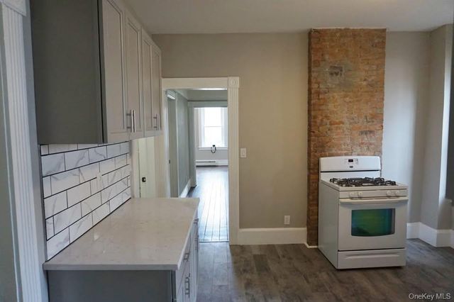 176 Mill Street, Poughkeepsie, NY 12601