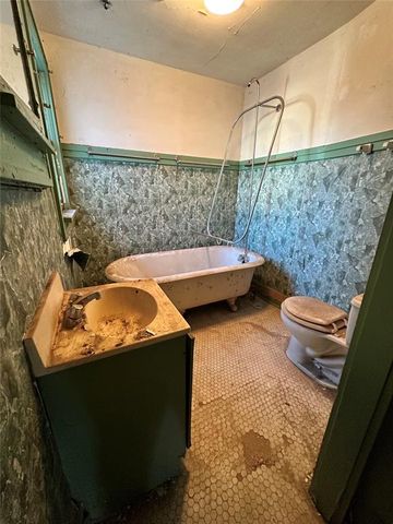 1310 NW 17th Street, Oklahoma City, OK 73106