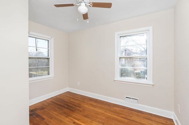 842 MAPLE AVE, Waynesboro, VA 22980