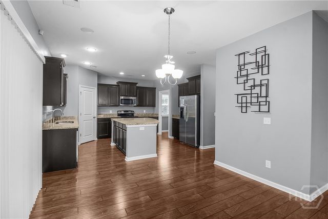 129 Winslow Circle, Savannah, GA 31407