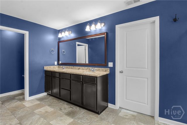 129 Winslow Circle, Savannah, GA 31407