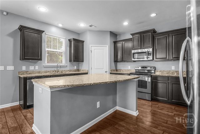 129 Winslow Circle, Savannah, GA 31407