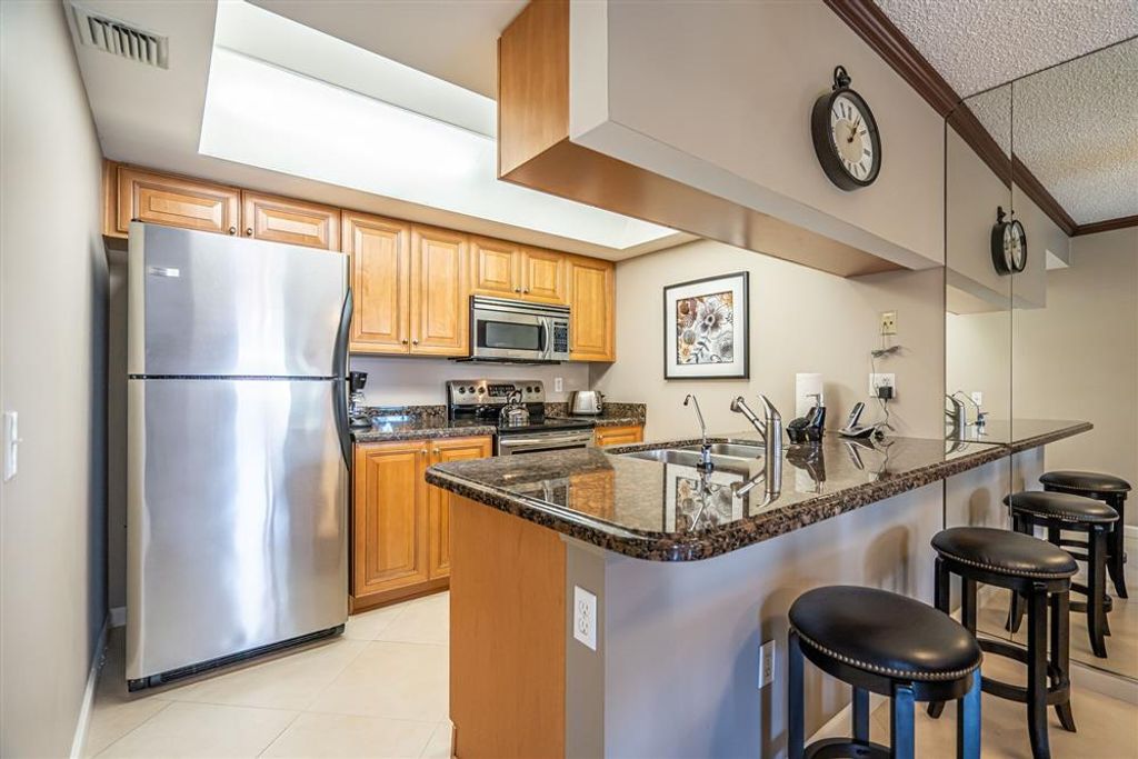 622 Waterside Drive, Hypoluxo, FL 33462