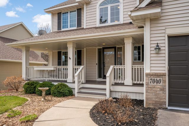 7040 Isleton Avenue S, Cottage Grove, MN 55016