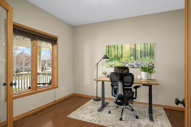 7040 Isleton Avenue S, Cottage Grove, MN 55016