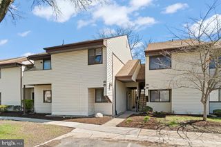 15 E DAISY LN #15A, Mt Laurel, NJ 08054