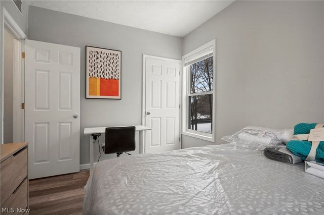 1842 Crawford Road, Cleveland, OH 44106