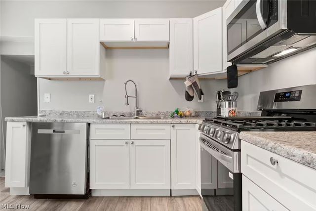 1842 Crawford Road, Cleveland, OH 44106