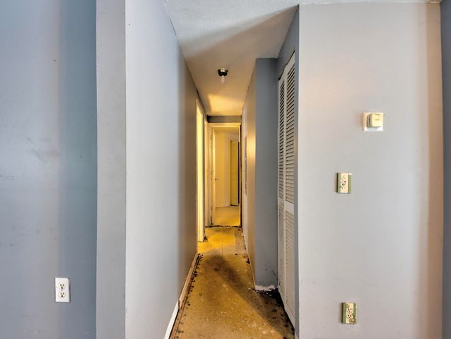 211 Mcclung Road, La Porte, IN 46350