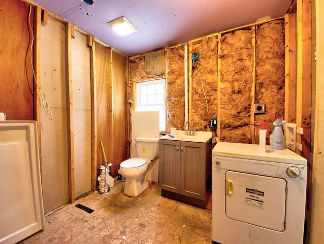 211 Mcclung Road, La Porte, IN 46350