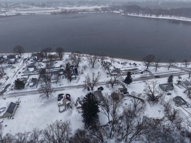 211 Mcclung Road, La Porte, IN 46350