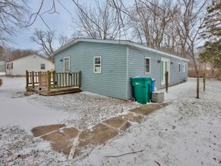 211 Mcclung Road, La Porte, IN 46350