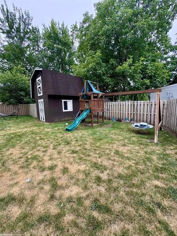 43327 Ryer Court, Sterling Heights, MI 48313