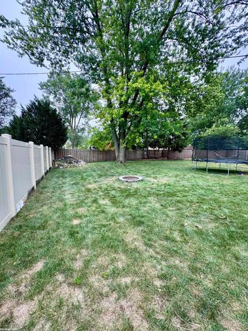 43327 Ryer Court, Sterling Heights, MI 48313