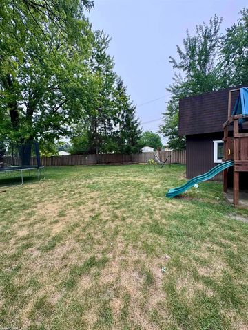 43327 Ryer Court, Sterling Heights, MI 48313