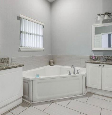 2704 CLUB CORTILE CIRCLE, Kissimmee, FL 34746