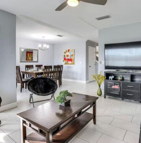 2704 CLUB CORTILE CIRCLE, Kissimmee, FL 34746