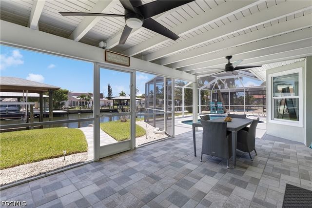 140 Egret ST, Fort Myers Beach, FL 33931