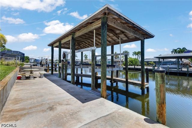140 Egret ST, Fort Myers Beach, FL 33931