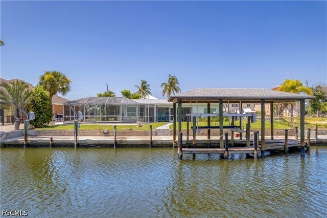 140 Egret ST, Fort Myers Beach, FL 33931