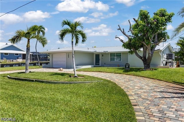140 Egret ST, Fort Myers Beach, FL 33931