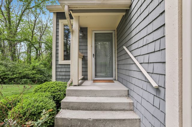 4624 Stansbury Lane, Indianapolis, IN 46254