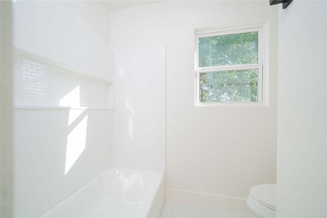 507 West Street, Pittsburg, TX 75686