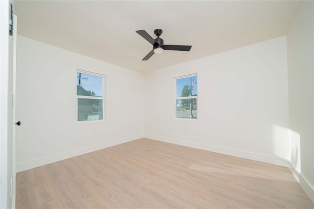 507 West Street, Pittsburg, TX 75686