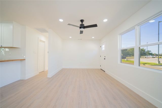 507 West Street, Pittsburg, TX 75686