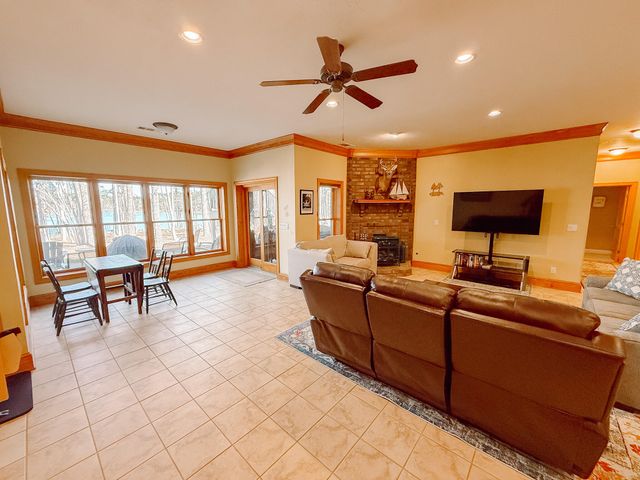 148 Grandview Drive, Mc Cormick, SC 29835