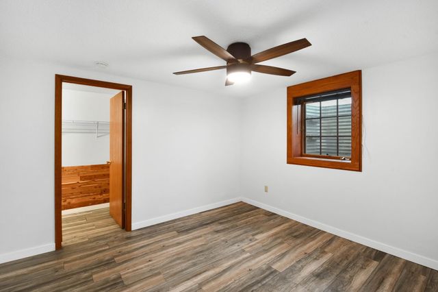 2119 27 Avenue S, Fargo, ND 58103