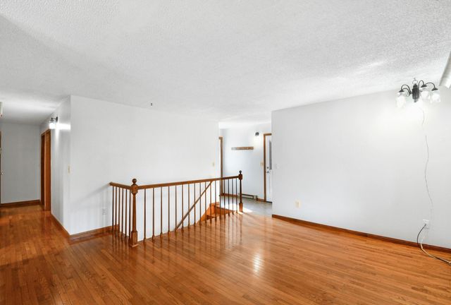 2119 27 Avenue S, Fargo, ND 58103