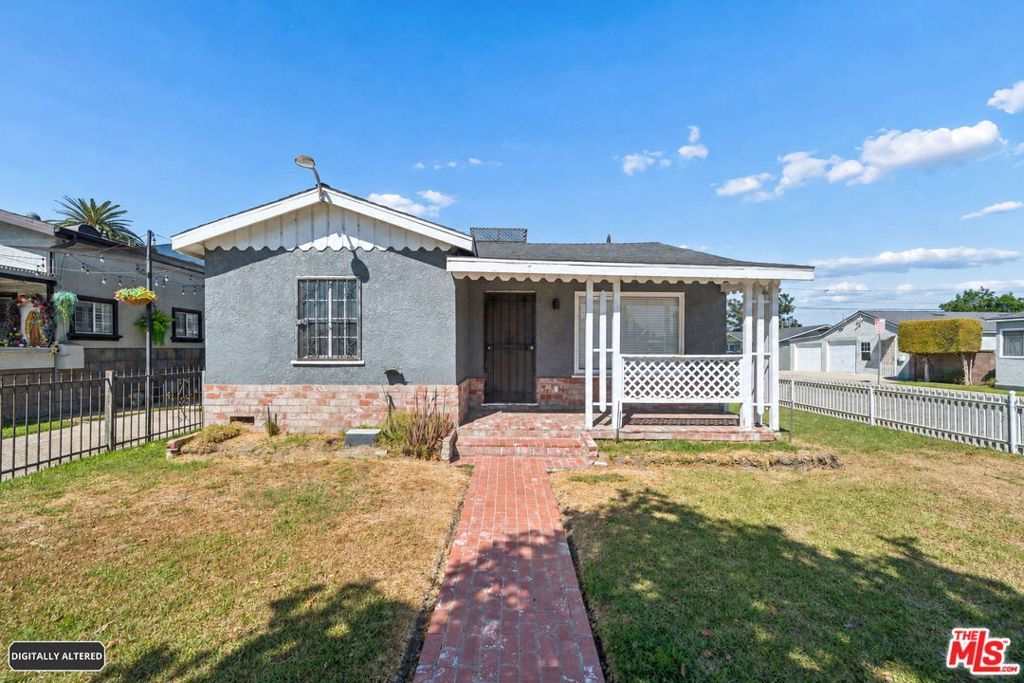 601 W Arbutus Street, Compton, CA 90220 — photo 3