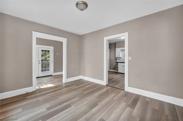 13016 Beachwood Avenue, Cleveland, OH 44105