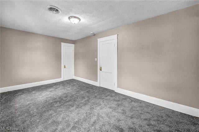 13016 Beachwood Avenue, Cleveland, OH 44105