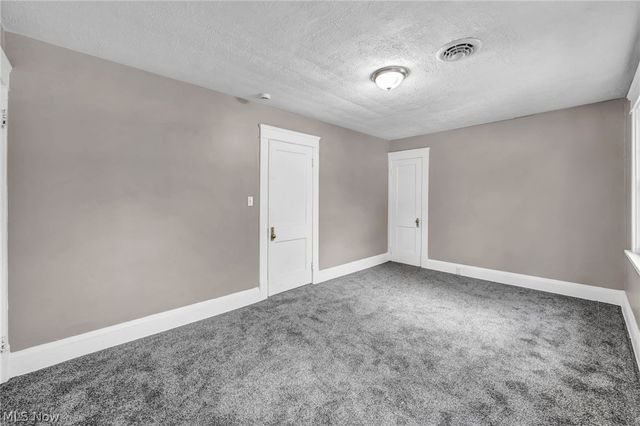 13016 Beachwood Avenue, Cleveland, OH 44105