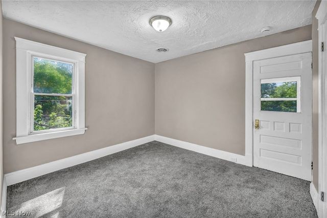 13016 Beachwood Avenue, Cleveland, OH 44105