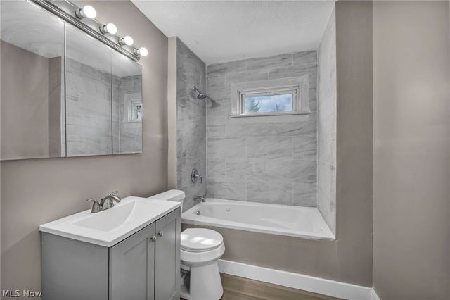 13016 Beachwood Avenue, Cleveland, OH 44105