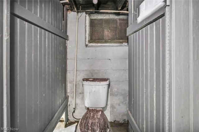 13016 Beachwood Avenue, Cleveland, OH 44105