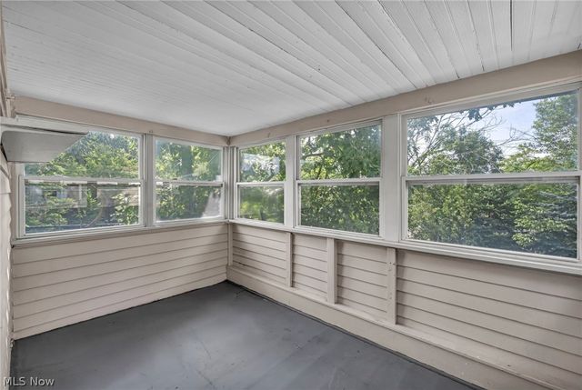 13016 Beachwood Avenue, Cleveland, OH 44105