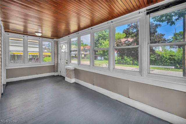 13016 Beachwood Avenue, Cleveland, OH 44105